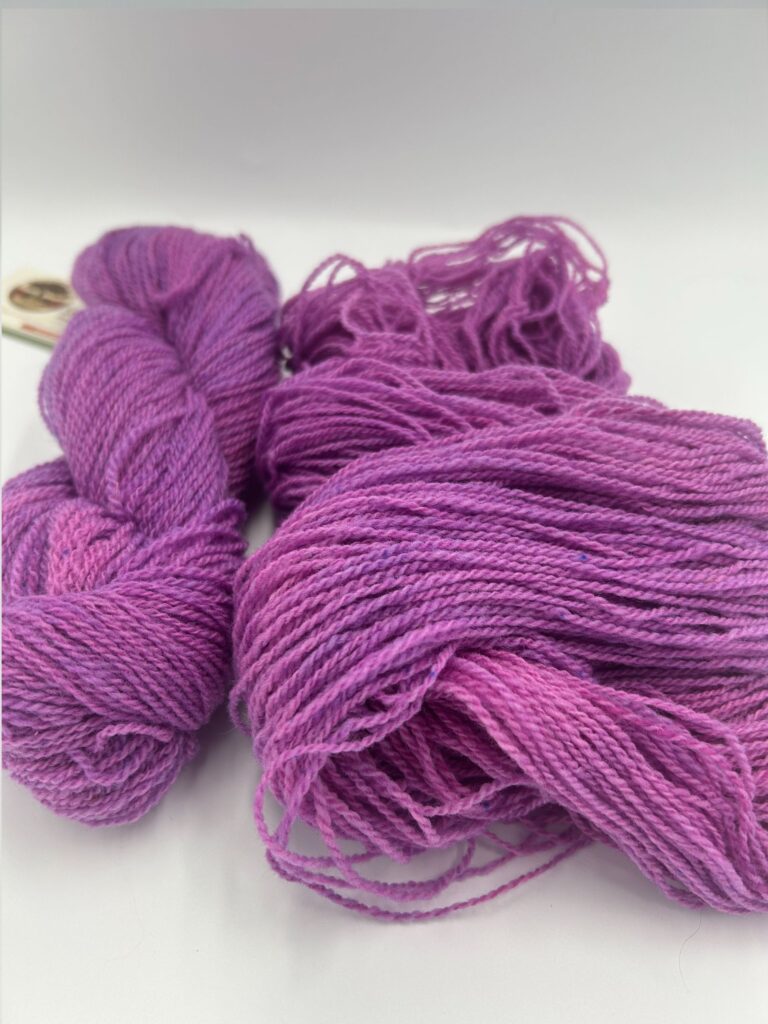 berry fingering product photo