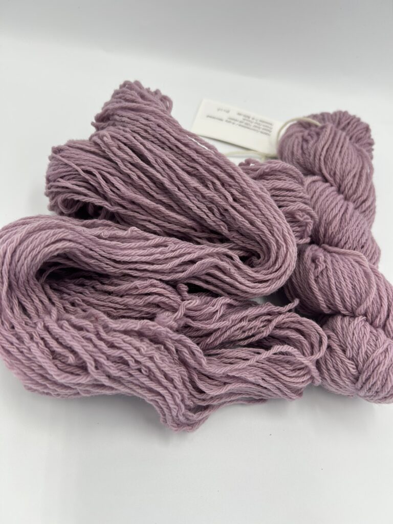 corriedale worsted mist product photo