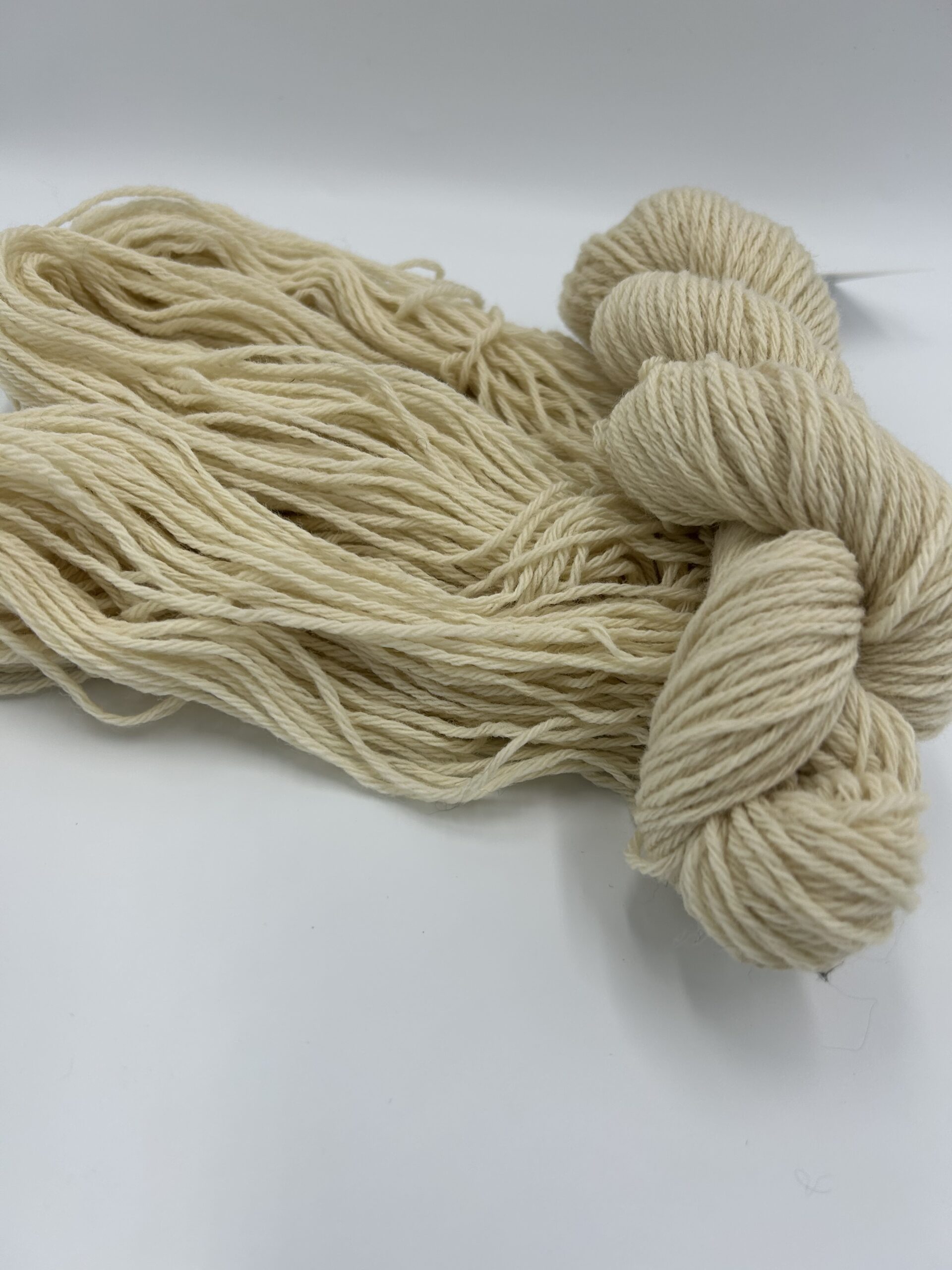 corriedale worsted natural